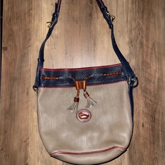 Vintage Dooney & Bourke Leather Teton Drawstring Bag - Picture 1 of 13